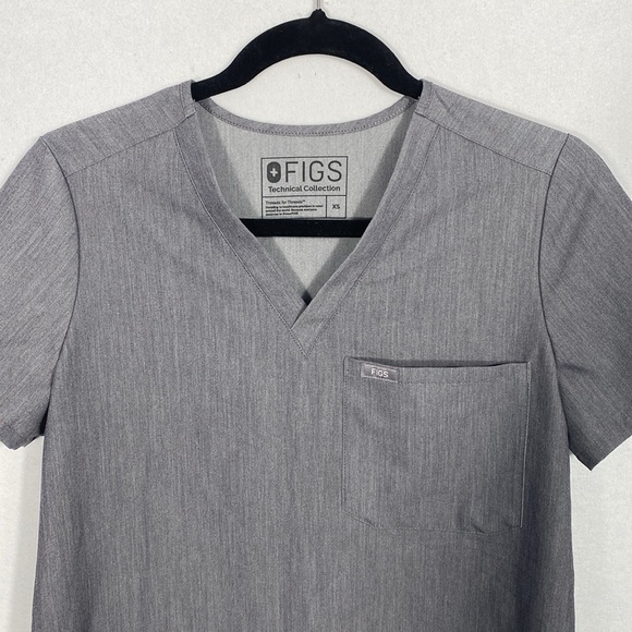 Figs Catarina One Pocket Charcoal V-Neck Tee size XS - Picture 3 of 11